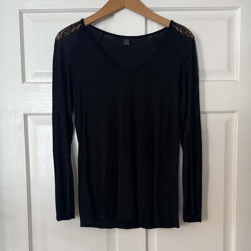 Only Hearts Venice Lace Lounge Top - Medium - NWT